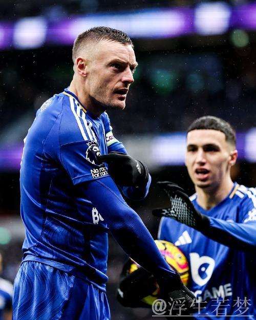 瓦尔迪经典嘲讽热刺：英超冠军比你多，38岁仍斩获10球